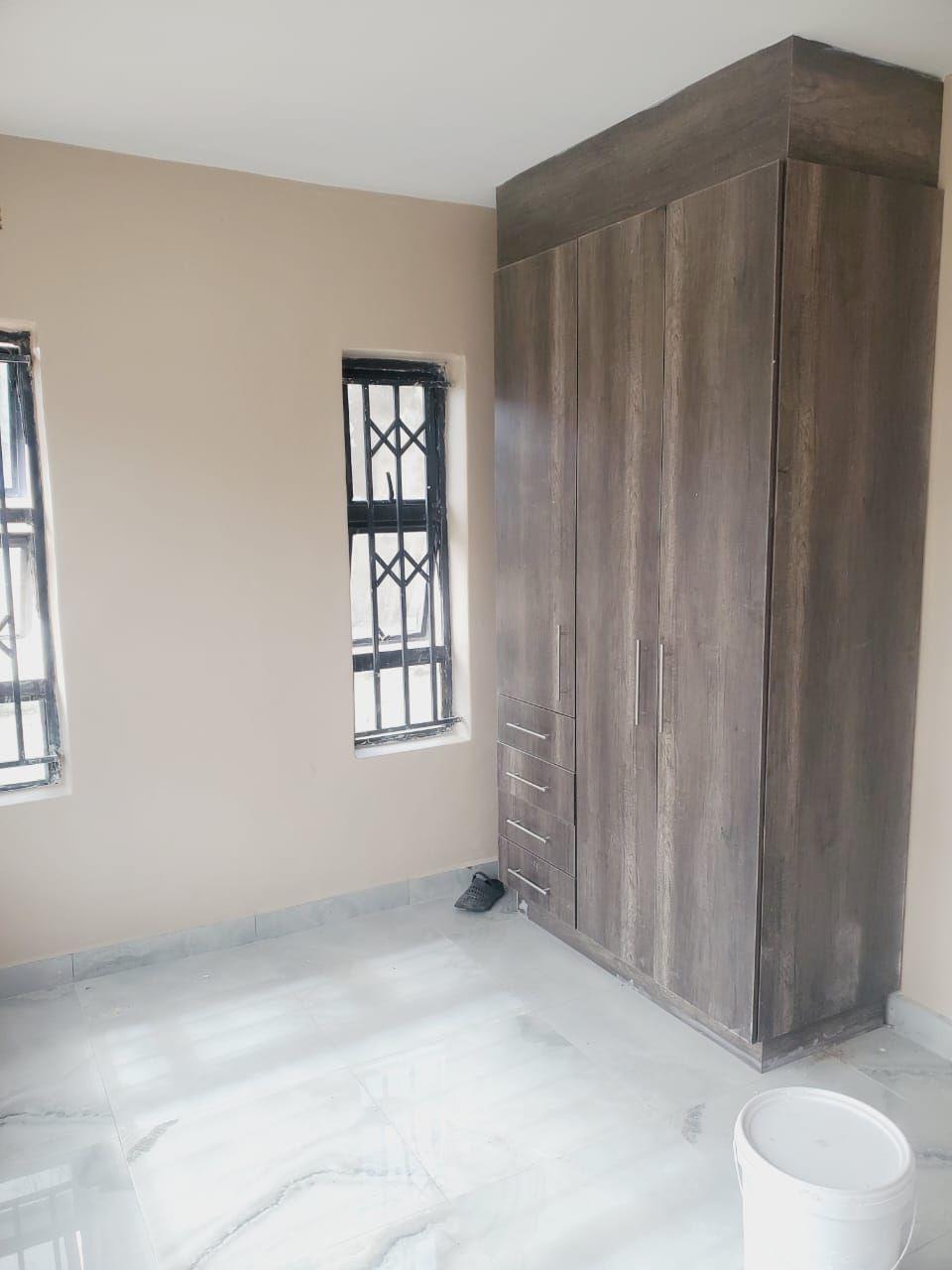 One  Neat Room for Rent